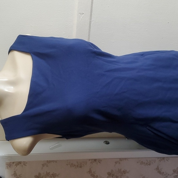 Lands End Ponte Knit Sleeveless Dress Solid Blue Pockets Sheath Stretch Sz 8P - Picture 2 of 11